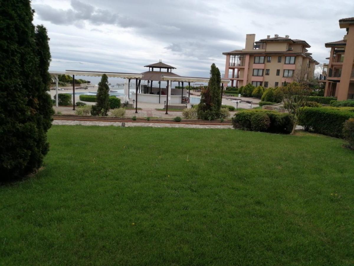 Luxury Family Apartment Kaliakria Topola Exterior photo