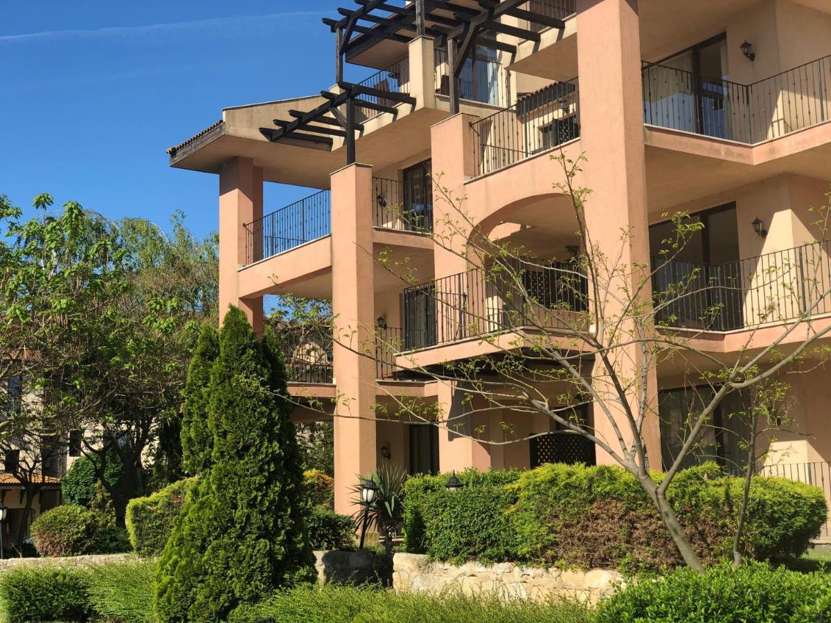 Luxury Family Apartment Kaliakria Topola Exterior photo